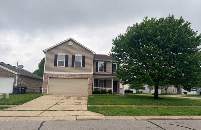 NOW SHOWING: 3 Bedroom/2.5 Bath Home located at 1795 Feather Reed Ln. Greenwood, IN photos photos