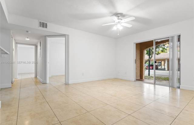 5530 NW 61st St photos photos