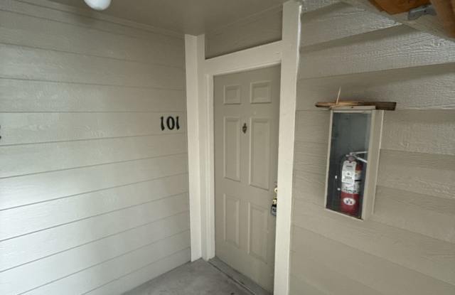 Spacious 1 Bed, 1 Bath Condo – Prime Lowry Location! - 8225 East Fairmount Drive, Denver, CO 80247