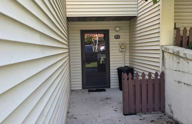 Charming one bedroom / 1 bath condo in the heart of Fairfield Glade *Unfurnished & available for 12 month lease* Gallery 1