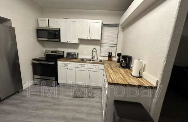 8210 North Klondyke Street photos photos