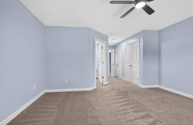 3 Bed 2 bath ready to move in ask about free rent!! Gallery 4