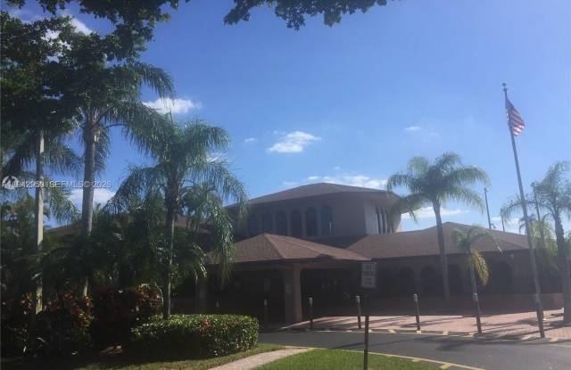 2342 NW 36th Ave photos photos