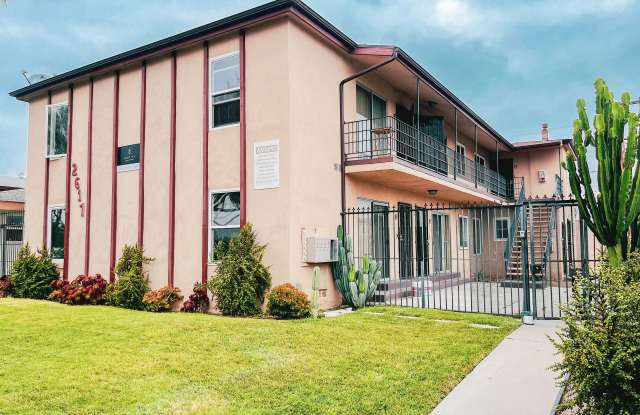 Spacious 1 Bedroom in Gardena - $1,850 !!! photos photos