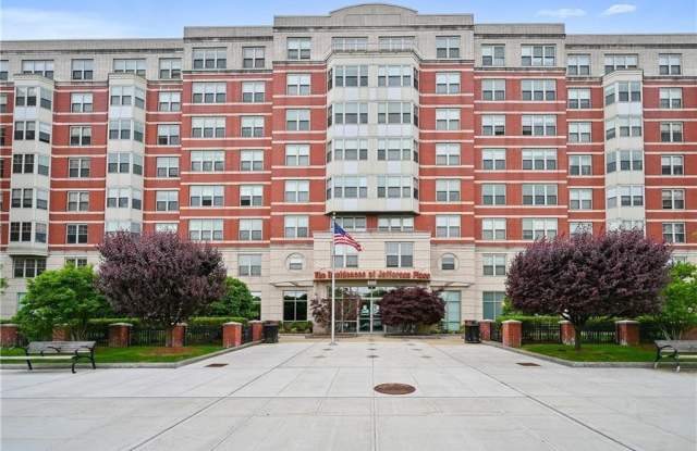 300 Mamaroneck photos photos
