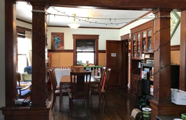 733 Charles Ave Unit 1 Gallery 4