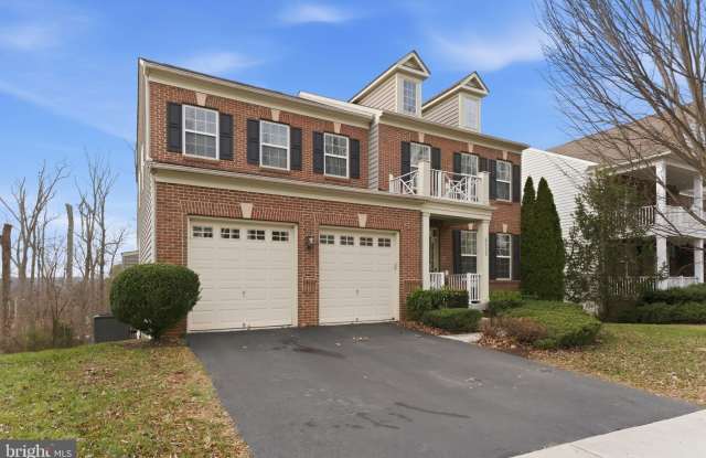 6526 WAYSIDE Place - 6526 Wayside Place, Rose Hill, VA 22310