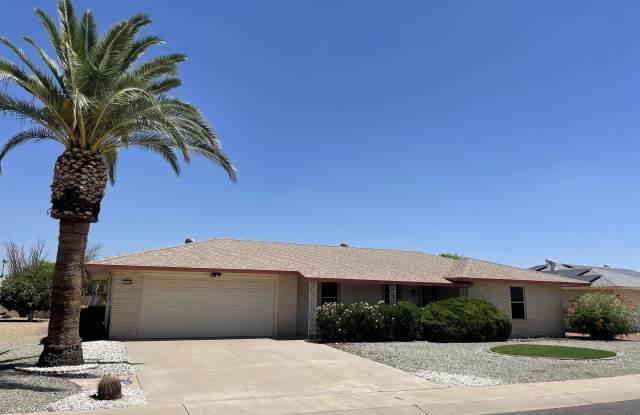 9504 W HIDDEN VALLEY Circle Gallery 3