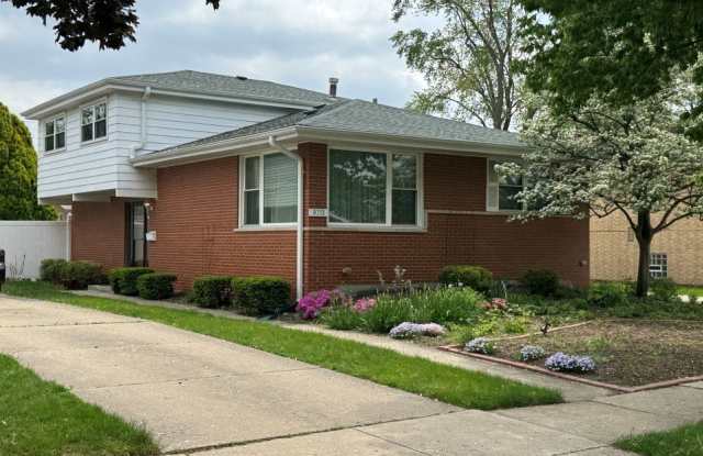 9713 S KENNETH Avenue photos photos