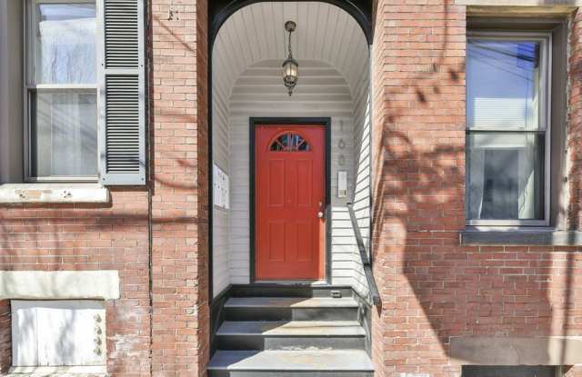 168 F St 3 photos photos