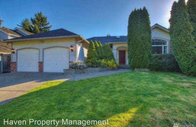 5410 Olive Ave SE - 5410 Olive Avenue Southeast, Auburn, WA 98092