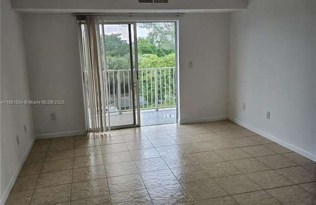 8200 SW 210th St photos photos