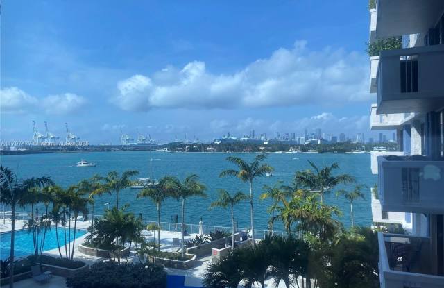 800 West Ave - 800 West Avenue, Miami Beach, FL 33139