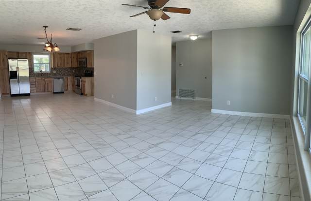 465 Sundoro Ct Gallery 4