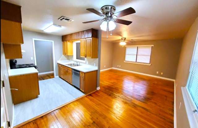 3 Bed 1.5 Bath 1 Car Garage in BILL ATKINSON RANCHET Addn Midwest City Gallery 3