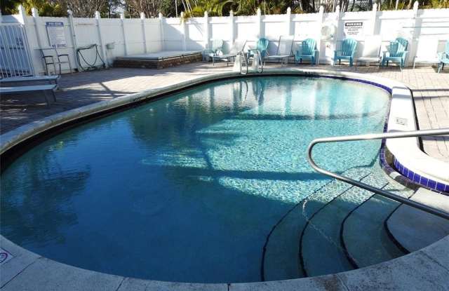 1872 NE 46th St photos photos