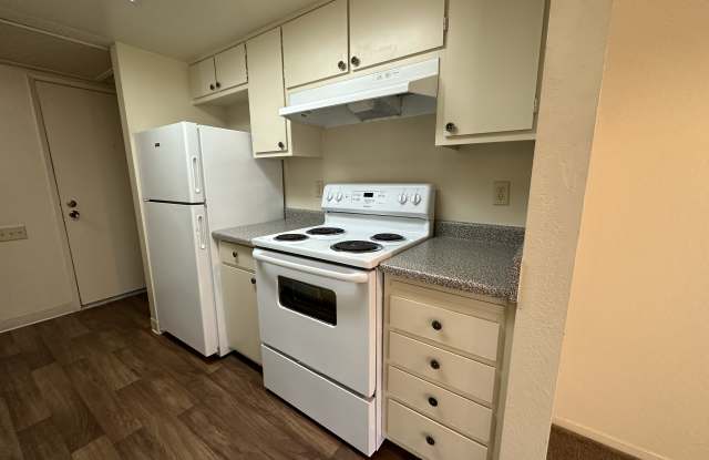 1029 Fulton Ave photos photos