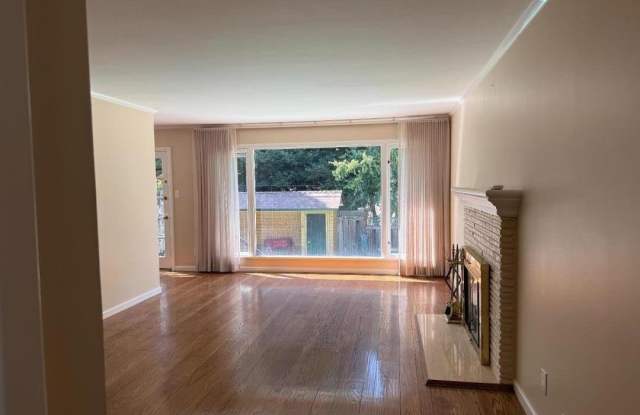 1508 Davis DR Gallery 3