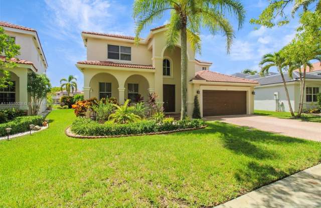 1610 Sandpiper Cir photos photos