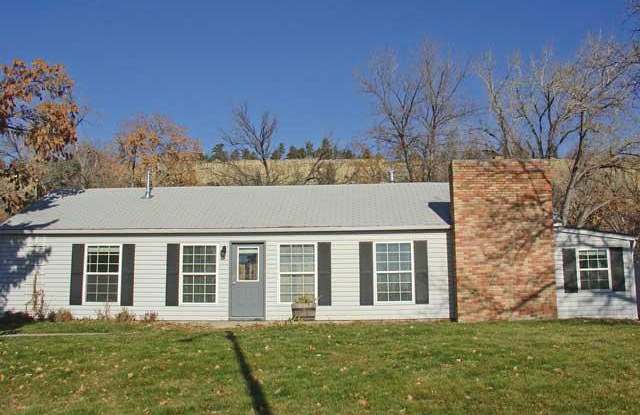 2901 Joan Lane photos photos