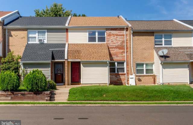1437 ATTERBURY Way Gallery 1