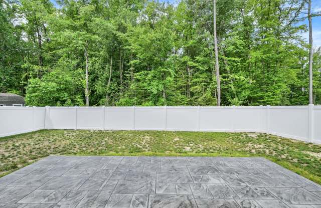529 Currant Circle Gallery 3