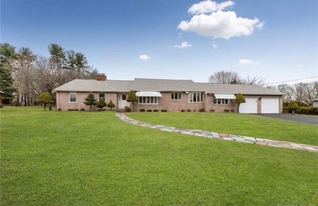9 Racebrook Terrace - 9 Racebrook Terrace, Orange, CT 06477