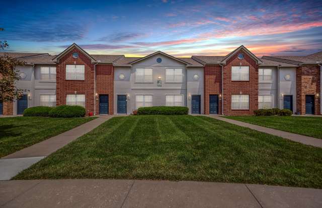 Crossroads of Lees Summit - Affordable Housing Gallery 3