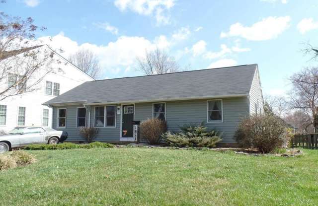 1821 PIMMIT DRIVE photos photos