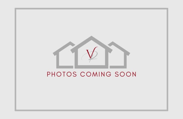 29 Palms Home with Solar photos photos