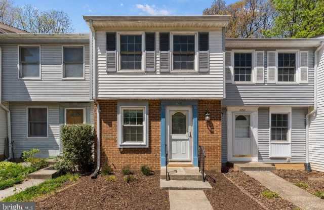 8094 GRANDVIEW Court - 8094 Grandview Court, Newington Forest, VA 22153