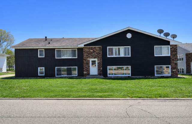 1133 Dixon Dr photos photos