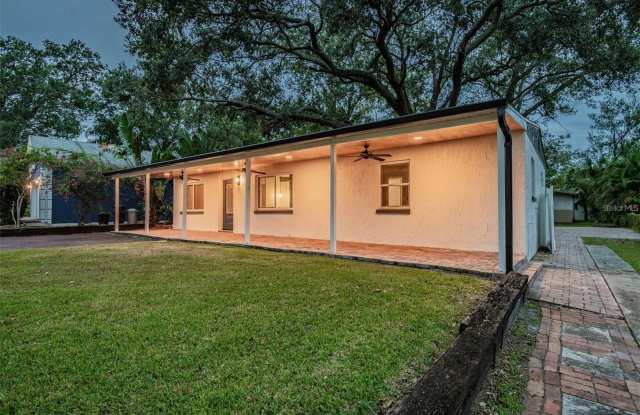 1717 W ELDRED Drive Gallery 2