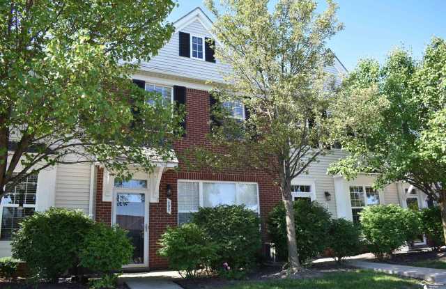 609 Powell photos photos 609 Powell photos photos