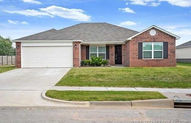 1008 E Richmond Street photos photos