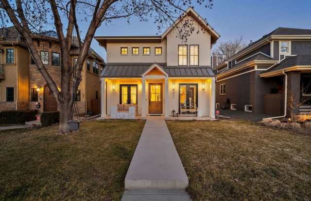 5 Bedroom Single Family Home in Denver photos photos