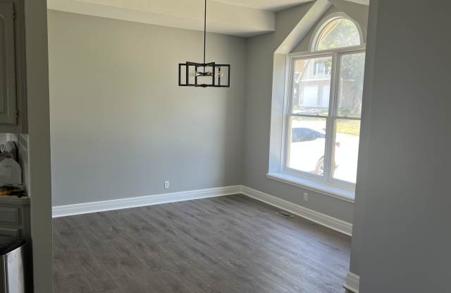 1423 Monterey Hill Dr Gallery 4