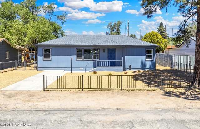 844 Flora Street photos photos