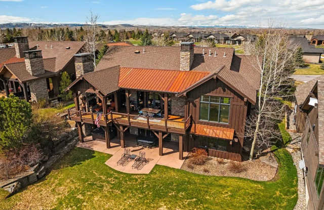 Executive Rental in Black Bull – Fully Furnished with Golf Course Views  Unmatched Amenities photos photos