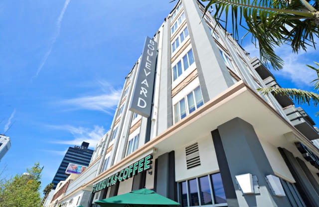 Boulevard on Wilshire photos photos