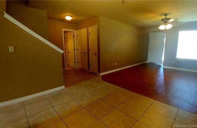 19 W 32nd Court Gallery 2
