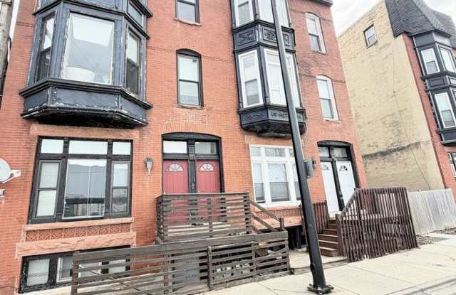 113 South Paulina St. photos photos