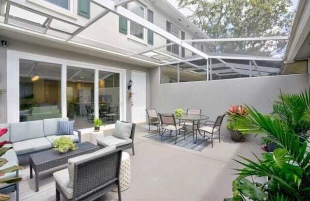 272 MURRAY Court Gallery 4