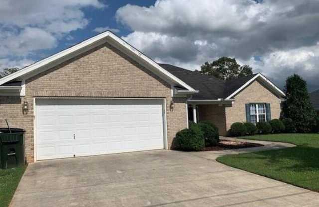 211 Forrest Oak Ln photos photos