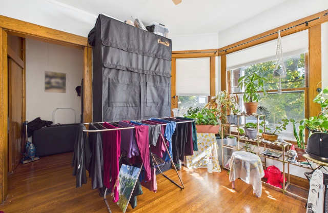 4318 North Albany Avenue photos photos