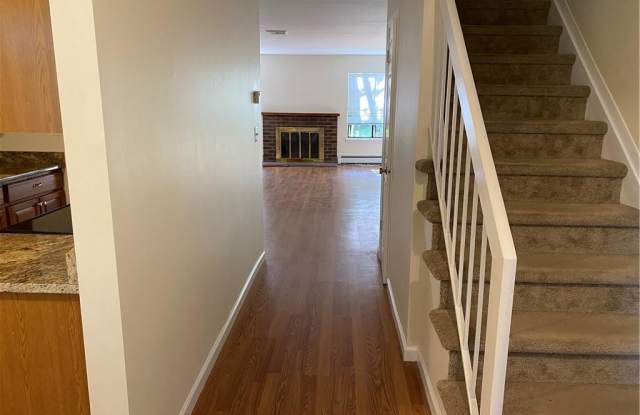 188 Ivy Hill Crescent Gallery 2