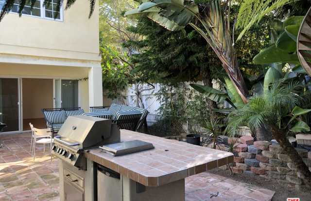 259 West MANCHESTER Avenue - 259 W Manchester Ave, Los Angeles, CA 90293