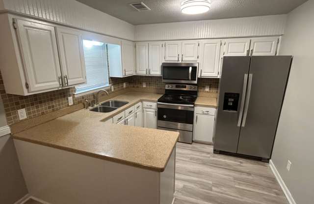 FOR RENT Gallery 1