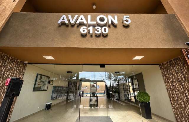 Tarzana Five Apartments Gallery 2