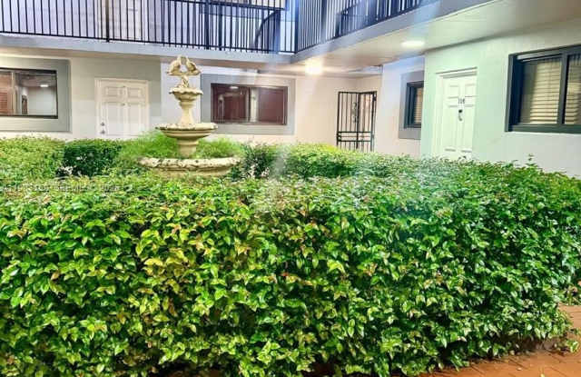 1340 W 41st St photos photos